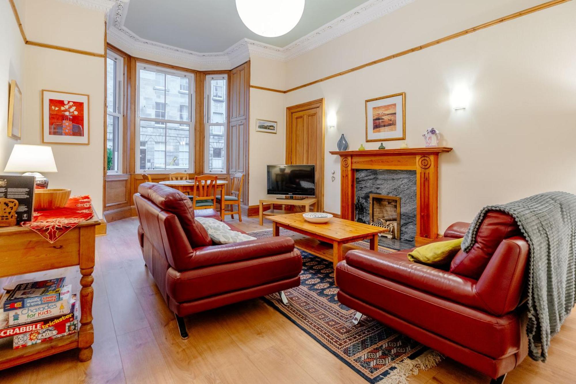 Beautiful Spacious Ground Floor Newington Flat Appartement Edinburgh
